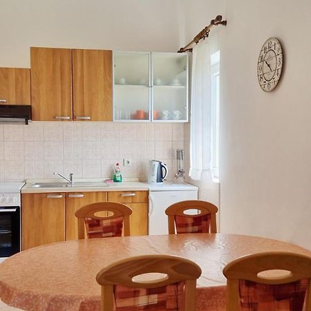 Apartments Barbalic D Baška Eksteriør bilde