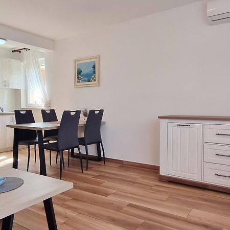 Apartments Barbalic D Baška Eksteriør bilde